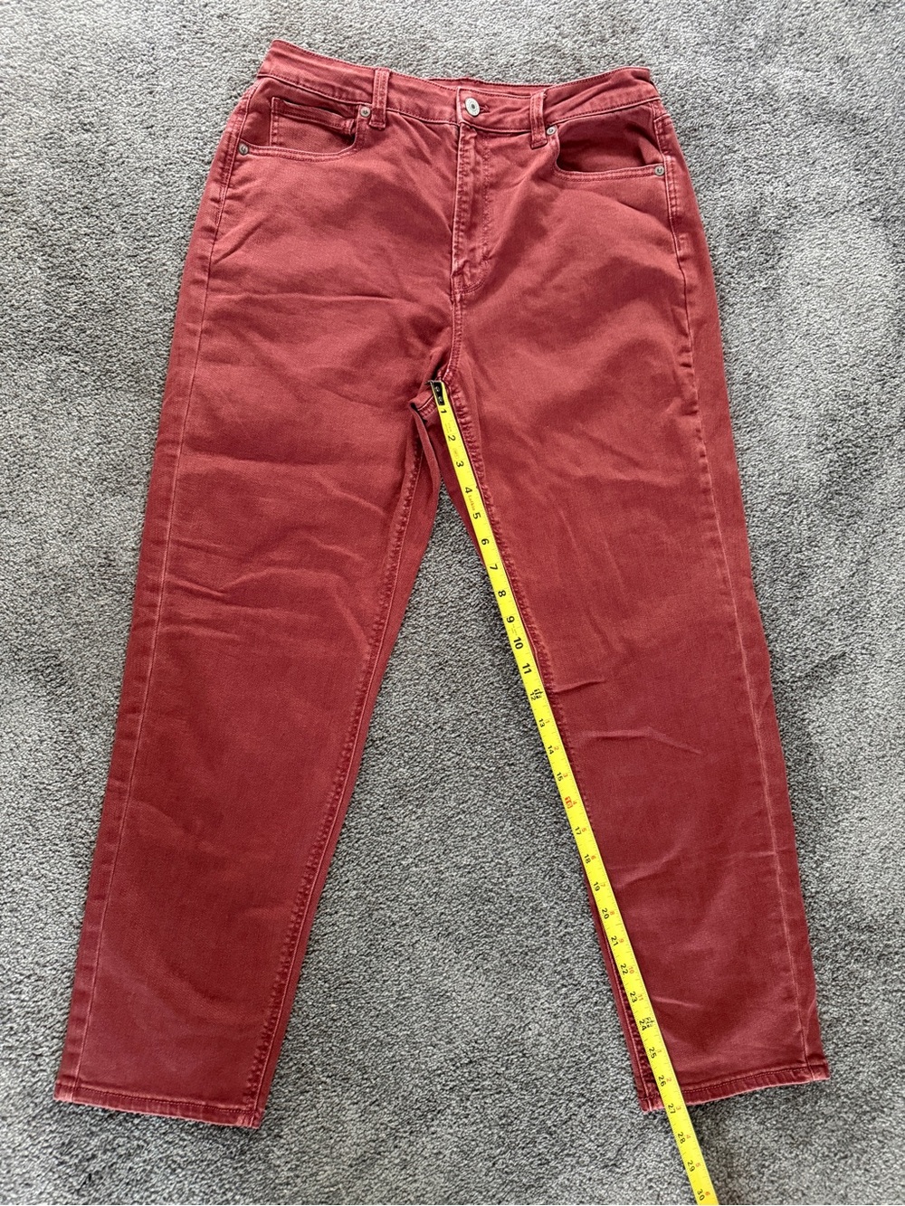 American Eagle faded burgyndy Mom jeans